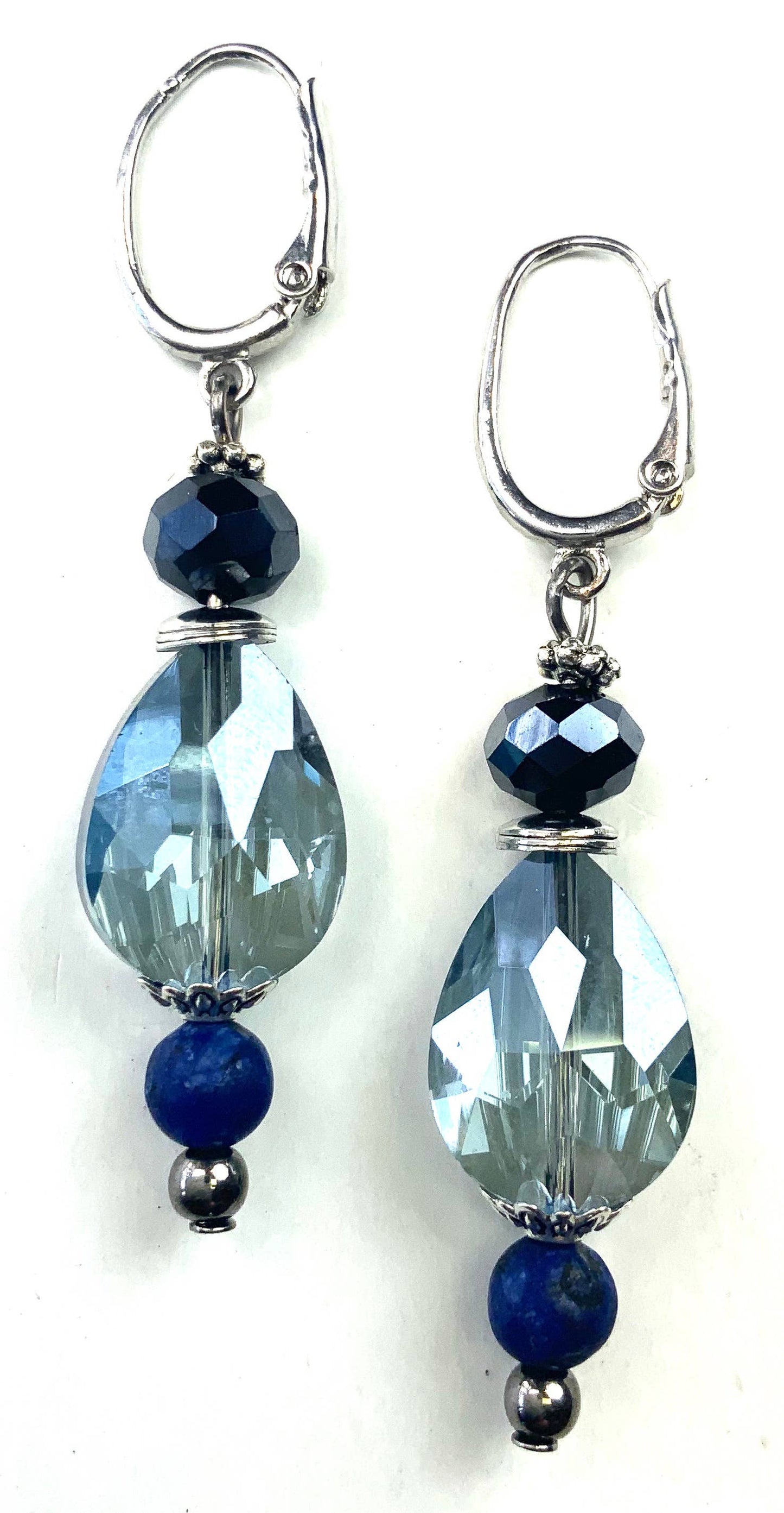 Lost & Found Trading - BB251 ER-Simple Latchback w/Glass Beaded Drop
