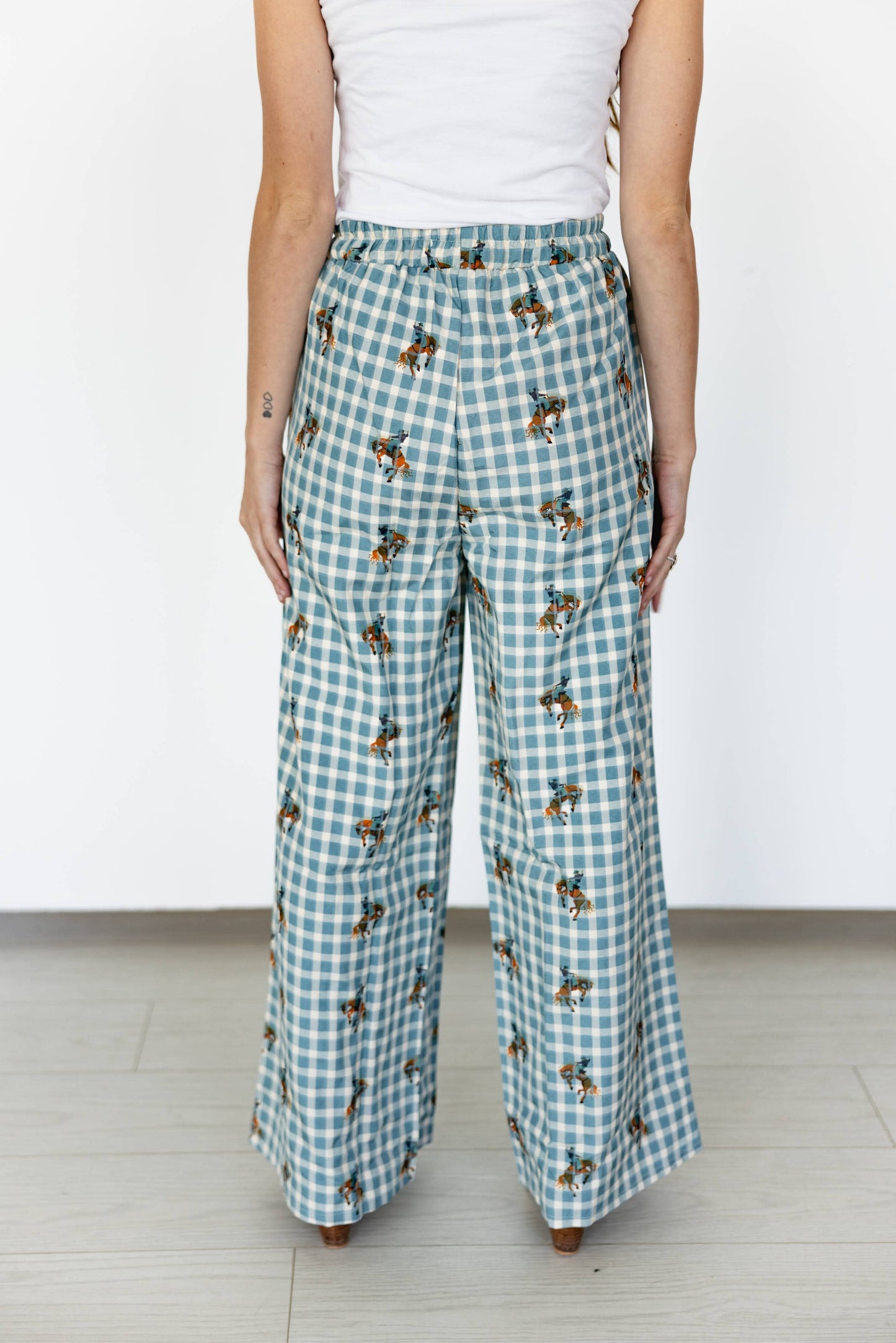 Jeans-Pants-Shorts