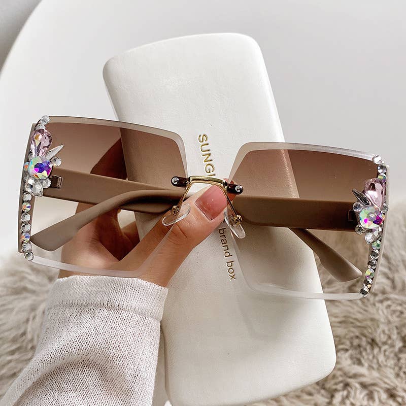 MKS America - Exquisitely crafted side-rimmed diamond-studded sunglasses