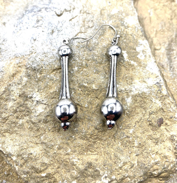 Rebecca Ray Jewelry - Silver Vintage Earring Drop