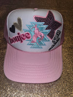 Caps