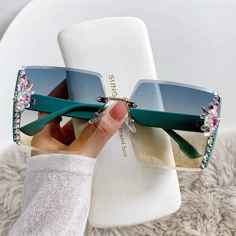 MKS America - Exquisitely crafted side-rimmed diamond-studded sunglasses
